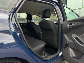 Ford Focus Ford Focus 1.0 Trend | Navigatie | Cruise Control | Parkeersensoren | Airconditioning | NAP - afbeelding nr 38