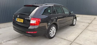 Škoda Octavia Skoda Octavia Combi 1.6 TDI Greentech Ambition  AUTOMAAT - afbeelding nr 6