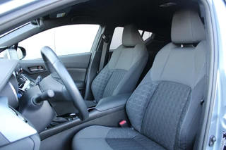 Toyota C-HR Toyota C-HR 2.0 Hybrid Style Luxury | JBL | Camera | Navi - afbeelding nr 20