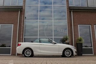 BMW 2 Serie ➡️ BMW 2-serie Cabrio 218i F23 Executive | 2e eigenaar | Origineel | Sportstoelen | Stoelverwarming | DAB | Harman-kardon | Stuurverwarming | PDC | Cruise control | Climate control | - afbeelding nr 6