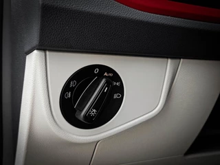 Volkswagen Polo Volkswagen Polo 1.0 TSI R-Line | ADAPTIVE | CARPLAY | XENON | STOELVERWARMING | - afbeelding nr 18