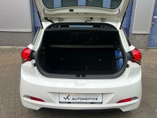 Hyundai i20 Hyundai i20 1.2 Go! Airco l Carplay l DAB l Bluetooth - afbeelding nr 9