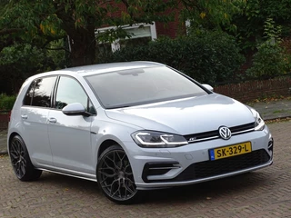 Volkswagen Golf Volkswagen Golf 1.5 TSI / DSG / R-Line / 2018 / LED *NAP* - afbeelding nr 8