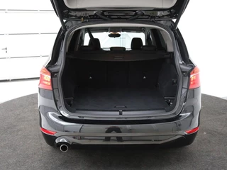 BMW 2 Serie BMW 2-serie Gran Tourer 218d Advantage | Sportstoelen | Stoelverwarming |  Navigatie | Bluetooth | Parkeerhulp | Climate control | Cruise control - afbeelding nr 24