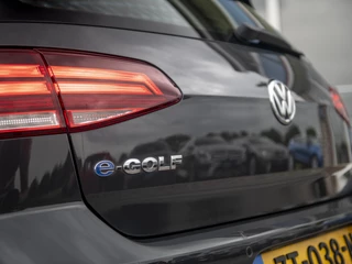 Volkswagen e-Golf Volkswagen e-Golf 136pk | Navi Discover Pro | Warmtepomp | LED koplampen | Apple Carplay & Android Auto | Stoelverwarming - afbeelding nr 35