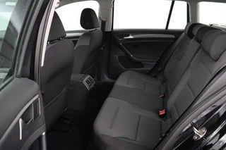 Volkswagen Golf Volkswagen Golf 1.0 TSI Comfortline | Trekhaak | Carplay |  Adaptive cruise | Navigatie | Climate control | PDC | Bluetooth - afbeelding nr 6