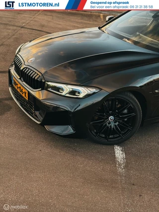 BMW 3 Serie BMW 3-serie Touring 330e M pakket,Pano,Headup,2022 - afbeelding nr 19