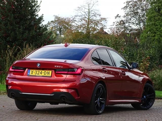 BMW 3 Serie BMW 3 Serie 330e 292PK M-perf. / BMW Individual / 2021 / LED - afbeelding nr 60