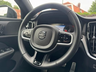 Volvo V60 Volvo V60 2.0 T6 Recharge AWD Plus-Dark R-Design Long-Range Camera Trekhaak Leder - afbeelding nr 14