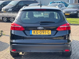 Ford Focus Ford Focus Wagon 1.0 Titanium Zwart 2016 NL Auto - afbeelding nr 6