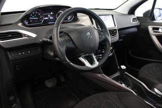 Peugeot 2008 Peugeot 2008 1.2 PureTech Active |Pano|Navi| - afbeelding nr 8