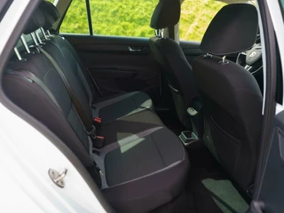Škoda Fabia Skoda Fabia Combi 1.0 TSI 95pk Business Edition | Navigatie | LMV | Privacy glass | Stoelverwarming - afbeelding nr 36