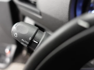 Peugeot Expert Peugeot Expert 2.0 BlueHDI 180 pk L3H1 Long Premium Automaat Navigatie Trekhaak Apple Carplay/ Android Auto Cruise control Airco Parkeersensoren - afbeelding nr 13