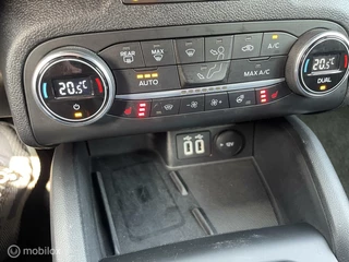Ford Focus Ford Focus 1.0 Eco Hybrid ST Line, prachtige staat! - afbeelding nr 11