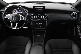 Mercedes-Benz A-Klasse Mercedes-Benz A-klasse 180 AMG Automaat (PARKEERSENSOREN, NAVIGATIE, BLUETOOTH, AIRCO) - afbeelding nr 3