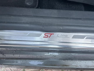 Ford Focus Ford Focus 1.0 ST-Line * AIRCO * LM VELGEN * A-SPOILER * - afbeelding nr 16