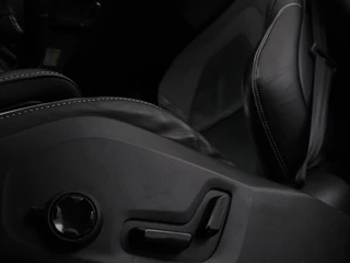 Volvo V60 Volvo V60 2.0 T4 R Design | Stoelverwarming | Trekhaak |  Carplay | Camera | Adaptive cruise | Navigatie | Full LED | 19'' lichtmetalen velgen | Memory - afbeelding nr 6