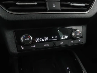 Škoda Kamiq Skoda Kamiq 1.5 TSI Business Edtion | Stoelverwarming |  Camera | Trekhaak | Carplay | Keyless | Full LED | Virtual Cockpit | Navigatie | Climate control | Parkeerhulp | Cruise control - afbeelding nr 17