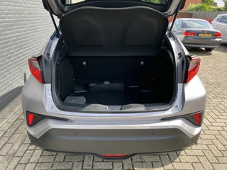 Toyota C-HR Toyota C-HR 1.8 Hybrid Team D AUT. | 1e eigenaar | navigatie | stoel/stuurverw. | camera | carplay | parkeersensoren - afbeelding nr 20
