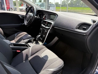 Volvo V40 Volvo V40 1.6 T4 Momentum Trekhaak, Navi, Cruise control - afbeelding nr 15