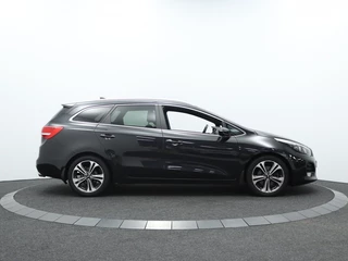 Kia cee'd Kia cee'd Sportswagon 1.0 T-GDi GT-Line | All season banden | Navigatie | Camera | Cru - afbeelding nr 18