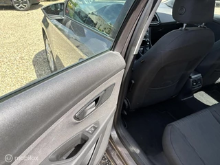 SEAT Leon Seat Leon ST 1.4 TSI Style met navigatie en climate control - afbeelding nr 40