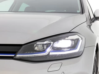 Volkswagen e-Golf (INCL-BTW) *HEATPUMP | FULL-LEATHER | FULL-LED | ADAPTIVE-CRUISE | VIRTUAL-COCKPIT |  KEYLESS | CAMERA | ECC | PDC | APP-CONNECT | COMFORT-SEATS | 17