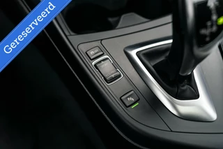 BMW 1 Serie BMW 1-serie M140i Alcantara Memory Dak Harman Kardon - afbeelding nr 41