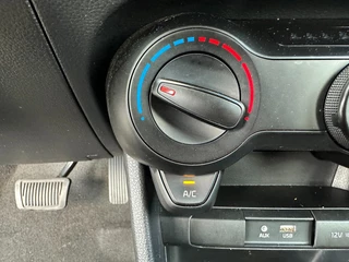 Kia Picanto Kia Picanto 1.2 CVVT Dynamic Automaat Airco - afbeelding nr 17