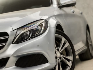 Mercedes-Benz C-Klasse 279Pk Automaat (GROOT NAVI, LUCHTVERING, CAMERA, LEDER, STOELVERWARMING, GETINT GLAS, ELEK SPORTSTOELEN, ELEK ACHTERKLEP, ZWART HEMEL, NIEUWE APK, NIEUWSTAAT) - afbeelding nr 16