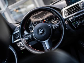BMW 3 Serie BMW 3-serie 330e Centennial High Executive|PANO|M-SPORT|18'' - afbeelding nr 24