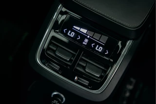 Volvo XC90 Volvo XC90 2.0 T8 Twin Engine AWD Inscription | 7 Zitter | Lederen stoelen met verwarming en geheugen | Trekhaak | - afbeelding nr 19