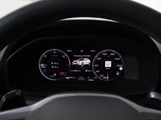 CUPRA Formentor CUPRA Formentor 1.4 e-Hybrid VZ | 245pk | Stuurverwarming | Adaptive cruise | Camera | Navigatie | Keyless | Full LED | Sportstoelen | PHEV - afbeelding nr 14