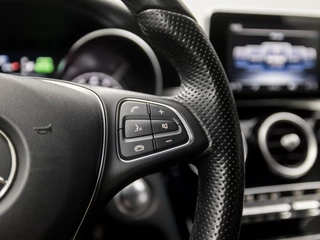 Mercedes-Benz C-Klasse 279Pk Automaat (GROOT NAVI, LUCHTVERING, CAMERA, LEDER, STOELVERWARMING, GETINT GLAS, ELEK SPORTSTOELEN, ELEK ACHTERKLEP, ZWART HEMEL, NIEUWE APK, NIEUWSTAAT) - afbeelding nr 20