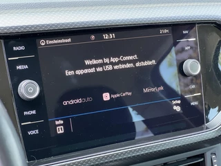 Volkswagen T-Cross Volkswagen T-Cross 1.0 TSI Style NAP | Dodehoek | ACC | Lane Assist | Carplay - afbeelding nr 13