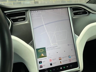 Tesla Model X - afbeelding nr 16