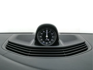 Porsche Taycan Aut. *PANO | HEAT-PUMP | SPORT-CHRONO-PACK | LEATHER-MICROFIBRE | FULL-LED | MEMORY-PACK | BOSE-SOUND | AIR-SUSPENSION | BLINDSPOT | HEATED-SPORT-SEATS | CAMERA | DAB+ | ECC | PDC | 20''ALU* - afbeelding nr 18