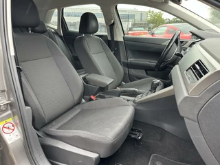 Volkswagen Polo Volkswagen Polo 1.0 TSI Comfortline Automaat Carplay Climate LED Navigatie Cruise Lichtmetaal - afbeelding nr 18