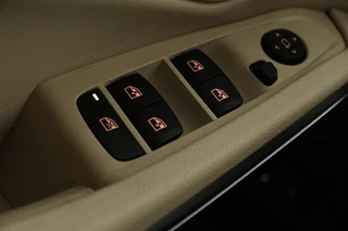 BMW 3 Serie BMW 3-serie 330e eDrive Edition | Adaptive cruise | Leder |  Stoelverwarming | Harman/Kardon | Keyless | Carplay | Live Cockpit | Navigatie | Full LED | Achterbankverwarming - afbeelding nr 30