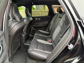 Volvo XC60 Volvo XC60 2.0 T6 R DESIGN RECHARGE Long Range Panodak ACC 21 Inch - afbeelding nr 20