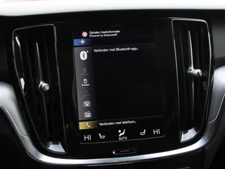 Volvo V60 Volvo V60 2.0 B3 Automaat Momentum | Navigatie | Wegklapbare Trekhaak | Climate Control | Blis | Parkeer sensoren | Cruise Control | Lichtmetalen Velgen - afbeelding nr 31