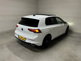 Volkswagen Golf Volkswagen Golf 1.5 eTSI 3x R-Line Pano Carplay Sfeer ACC NAP - afbeelding nr 59