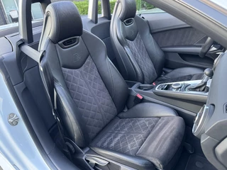 Audi TT Audi TT Roadster 2.0 TFSI Quattro S-Line B&O Virtual Stoelverwarming - afbeelding nr 24