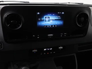 Mercedes-Benz Sprinter Mercedes-Benz Sprinter 315CDI L2H2 | Touchscreen Multimedia | Camera | Airco | Cruise | 3-Persoons | Betimmering - afbeelding nr 17