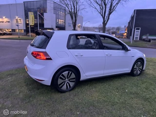 Volkswagen Golf Volkswagen Golf 1.4 TSI GTE MET STERRENHEMEL - afbeelding nr 5