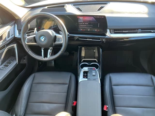 BMW X1 TREKH, VERW. STUUR ** 1e EIG - 26.000km - UNFALLFREI ** ** INFORMEER OOK NAAR ONZE AANTREKKELIJKE FINANCIAL-LEASE TARIEVEN ** - afbeelding nr 3