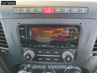 Iveco Daily Iveco Daily 35C16 Bakwagen Dubbellucht Achterdeuren Airco Cruise Euro6 Meubelbak Koffer Airco Cruise control - afbeelding nr 11