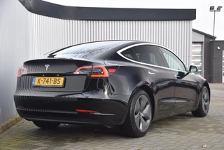 Tesla Model 3 - afbeelding nr 5