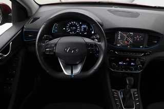 Hyundai IONIQ Hyundai IONIQ 1.6 GDI PHEV | Stoel & stuurverwarming |  Adaptive cruise | Full LED | Camera | Carplay | Navigatie | Keyless | Climate control - afbeelding nr 3