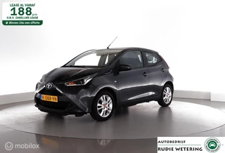 Toyota Aygo Toyota Aygo 1.0 VVT-i 72pk X-Play applecarplay|airco|camera|dab|lmv15 - afbeelding nr 1